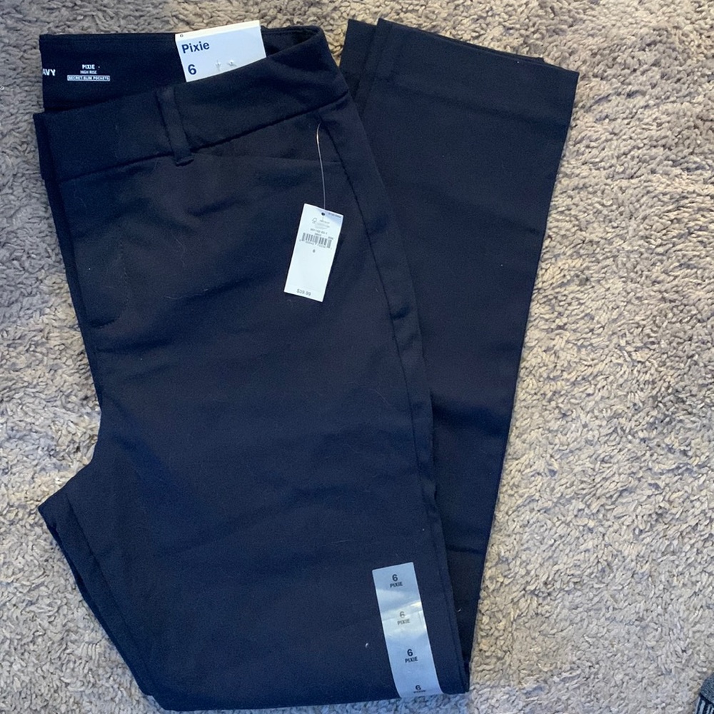Old Navy pixie pants, new with tags